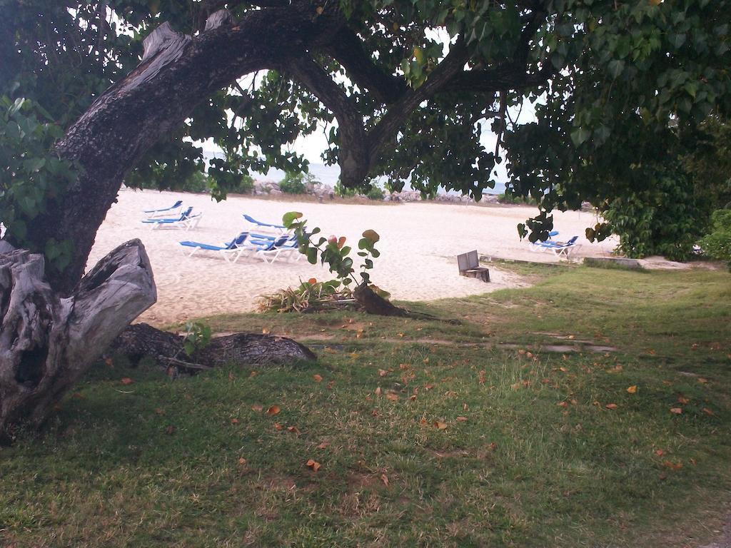 Point Village, Negril, Jamaica Exteriör bild